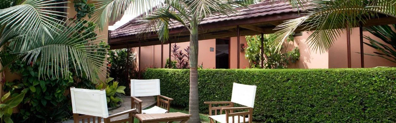 Ahadi Lodge