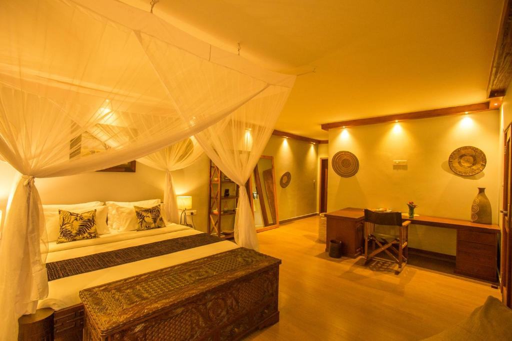 Amani Safari Lodge image #4