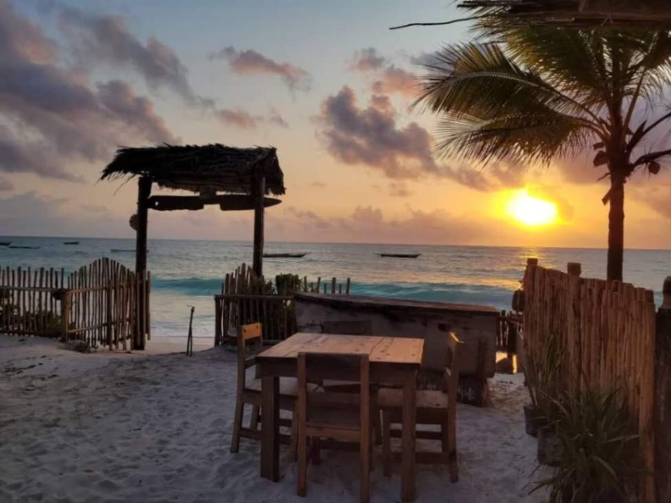 Coco Beach image #4