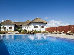 Four Season Safari Lodge