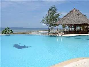 L Oasis Beach Hotel image #10