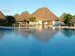 L Oasis Beach Hotel image #9